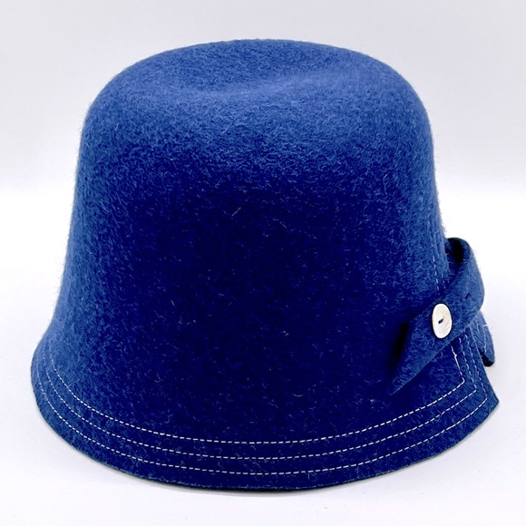 lorenzo Accessories - NWT Ladies’ Lorenzo Wool Button Accent Cloche Hat, Made in Italy